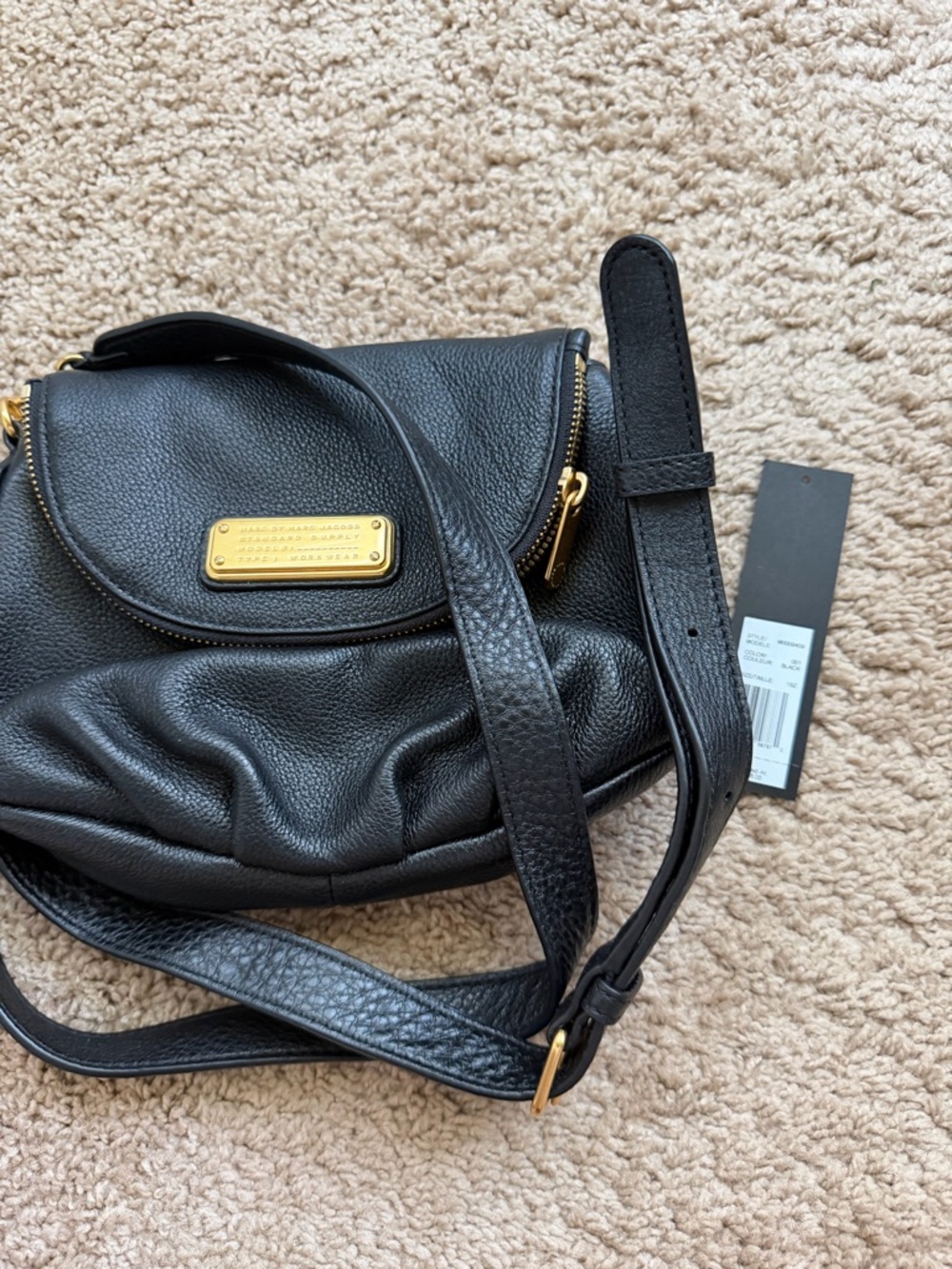 Marc Jacobs Black Leather Crossbody Shoulder Bag with Gold Plate